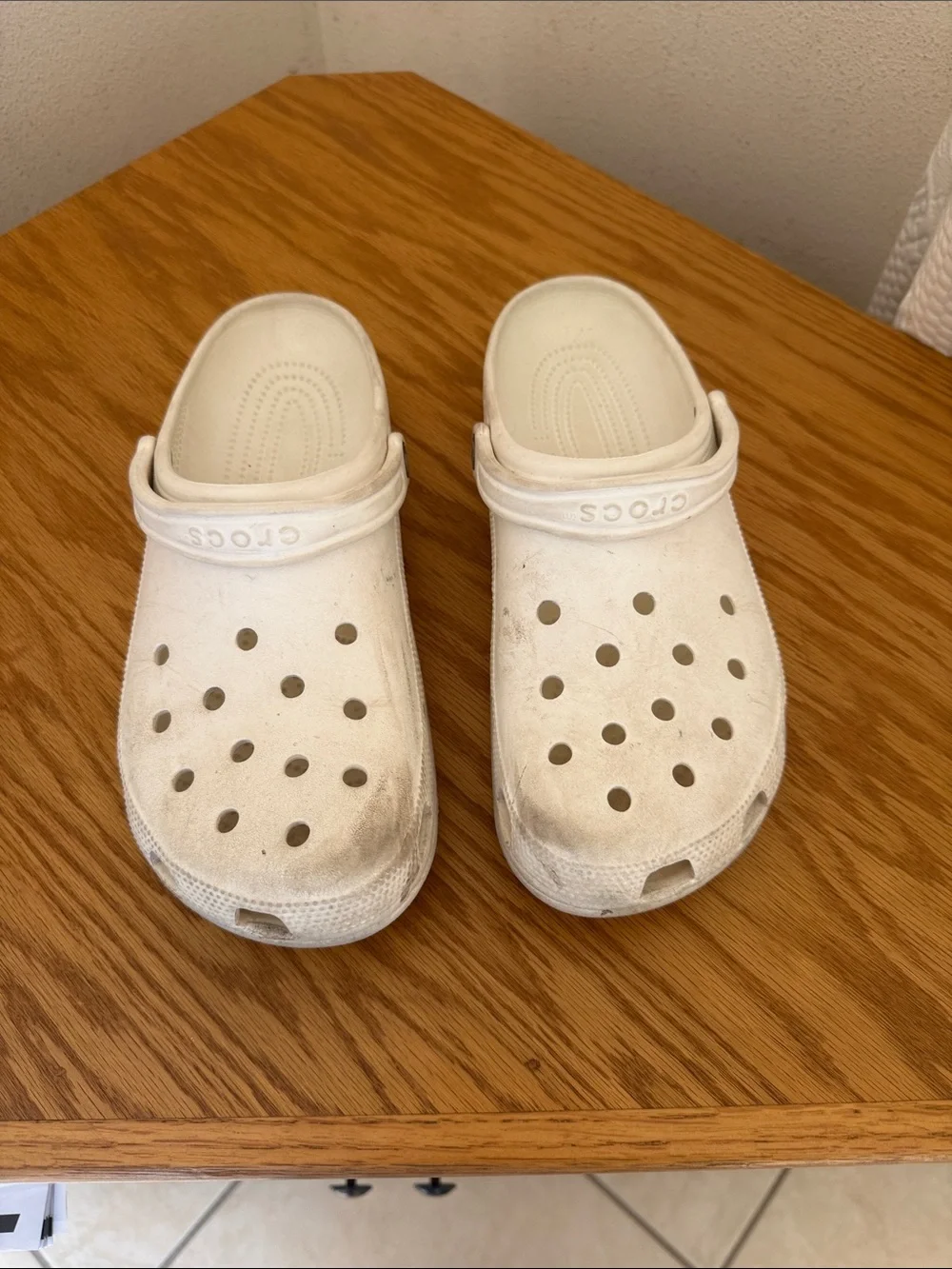 Men’s CROCS White Classic Clog - Size 12